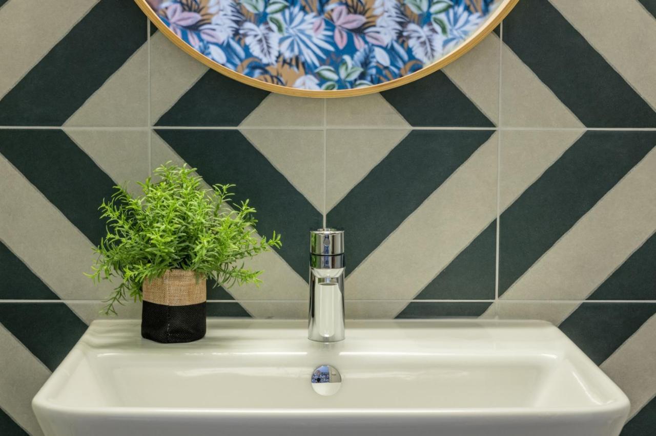 Hotel Restaurant L'Epicurien Valognes Zewnętrze zdjęcie